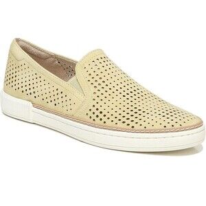 Naturalizer Womens 9.5 M Iced Lemon Beige Slip On Loafers Shoe NIB XM4